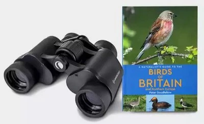 Celestron Birder Starter Kit - LandScout 7x35 Porro Prism Binocular + Book 73151 - Image 1 of 4