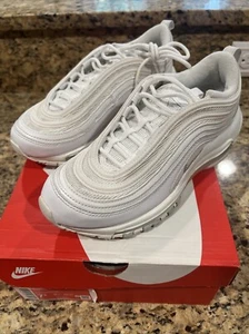 Nike Air Max 97 Triple White Platinum (921733-100) donna taglia 7,5 con scatola originale - Foto 1 di 12