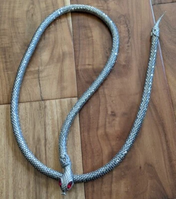 "Collar cinturón serpiente malla plateada vintage ojos diamantes de imitación rojos 38"" de largo" Foto 1 de 4