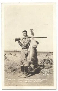 RPPC EXAGGERATION Conard No. 39 - HUNTER with RIFLE & GIANT RABBIT 1930s - Picture 1 of 2