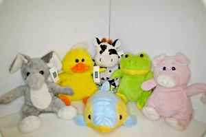 6-teiliges Set Plüsch Bauernhof Dschungel OZEANTIERE SCHWEIN Kuh DELFIN Elefant FROSCH Ente NEU - Bild 1 von 7