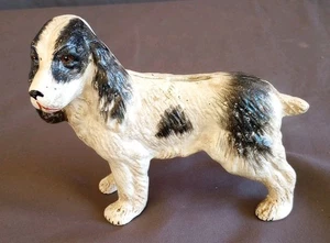 Vintage Gusseisen handbemalt schwarz & weiß Springer Spaniel Hundebank 1940er - Bild 1 von 5