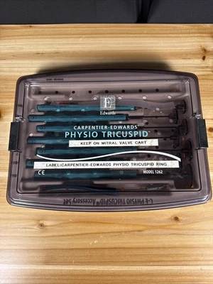 Carpentier-Edwards  Model 1262 PHYSIO TRICUSPID Accessory Set - Image 1 of 2