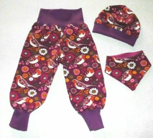  Handmade  ♥ Hose ♥ Mütze ♥ Halstuch  ♥ 3 Tlg. Set ♥  Vögelchen  ♥ Beere - Bild 1 von 1