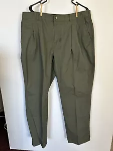 Herren Puritan Slacks, nagelneu, Größe 42/32, od grün - Bild 1 von 3