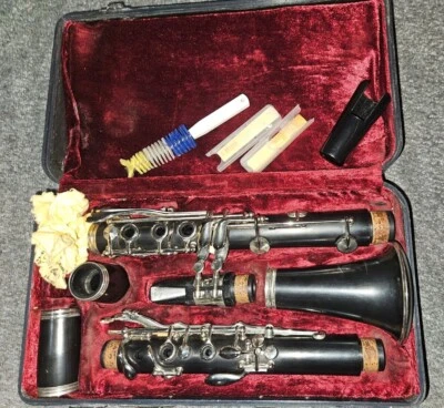 Кларнет Jupiter CC-60 издание Carnegie XL с чехлом, очень хорошее состояние товара - Изображение 1 из 4
