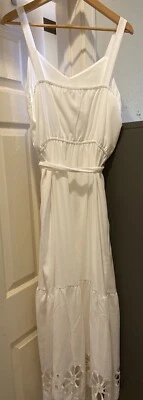 Maxi Vestido Vera Wang Simply Vera Blanco Largo Sin Mangas con Cinturón Fluido Grande ECU Foto 1 de 4