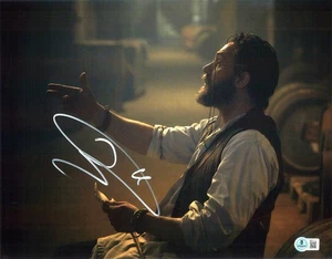 TOM HARDY FOTO FIRMATA AUTOGRAFATA PEAKY BLINDERS 11X14 BECKETT BAS Alfie - Foto 1 di 1