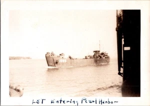 Vtg Photo 1946 Honolulu Hawaii Pearl Harbor US Navy Military Pacific LST Ship - Picture 1 of 1