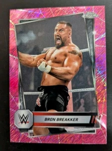 BRON BREAKKER 2025 WWE Topps rifrattore cromato rosa brillante #198 - Foto 1 di 6