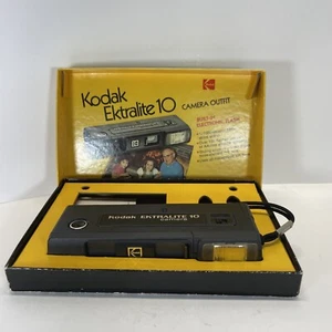 Vintage Kodak Ektralite 10 manual stickers monogram w/original box. Not Tested - Picture 1 of 7