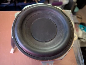 B&W Bowers Wilkins Zeppelin Air Woofer  Speaker - Picture 1 of 4