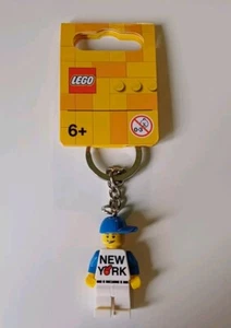LEGO Exclusive 854032 New York Minifigure Keychain New Keyring - Picture 1 of 3