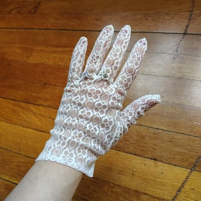 Guantes de vestir cortos transparentes blancos de encaje vintage para mujer retro para boda hechos en Japón Foto 1 de 4