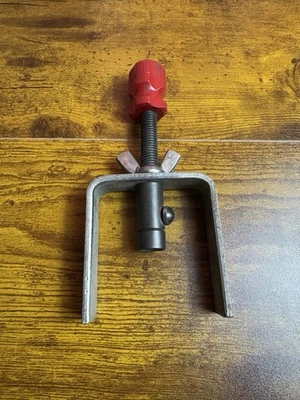 PU-56 方向盘锁板卸妆工具二手免运费 — 第 1/4 张图片