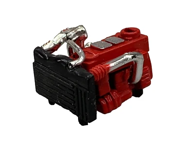 1/64 DCP PARTS RED PETERBILT 359/379/389 ENGINE - Image 1 of 3