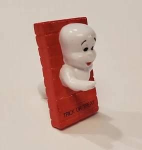 Casper the Friendly Ghost In Brick Wall Trick or Treat PVC Figure 1989 Applause - Picture 1 of 11