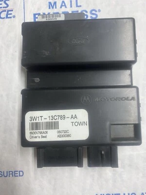 2003-2011 LINCOLN TOWN CAR DRIVER MEM0RY SEAT / MIRROR MADULE - Image 1 of 3