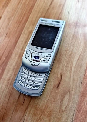 Samsung SGH-D410 Vintage Slider in silber - Bild 1 von 4