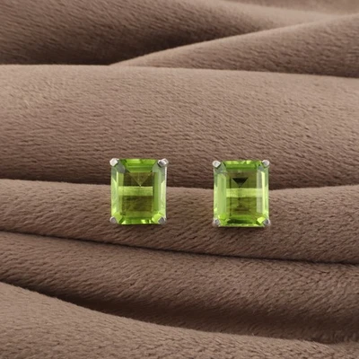 Peridot Gemstone Silver Elegant Earring 0.4" 925 Sterling Silver Jewelry For Her - Image 1 of 4