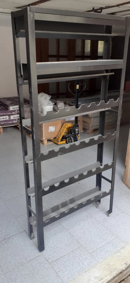 Portabottiglie in Metallo - Nero - Immagine 1 di 1