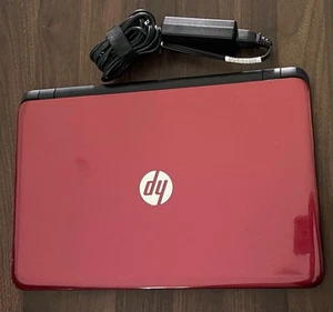 HP 15-1272WN, 4 GB RAM 2.16Hz Red & Black Laptop - Picture 1 of 8