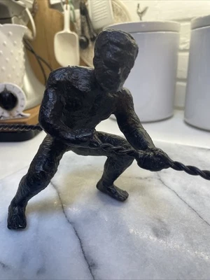 Arte de pared escultura hombre escalador Foto 1 de 4