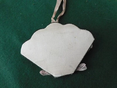 porte aiguilles ancien forme d'éventail vers 1900 - Photo 1/4