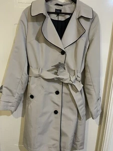 marks and spencer jacket, SHOWER RESISTANT, CREASE RESISTANT, MACHINE WASH. 18 - Picture 1 of 12