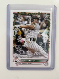 Juan Soto 2022 Topps Holiday #HW55!  Crisp Corners!  Awesome Card! 🔥