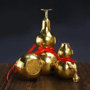 Smooth Brass Gourd Statue with Cover Gossip Gourd Crafts Fengshui - Picture 1 of 13