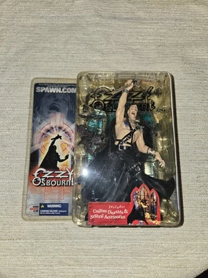 Figura de acción McFARLANE OZZY OSBOURNE 2003 con diorama nuevo sellado  Foto 1 de 4