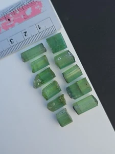 Lote de cristal de turmalina verde menta cruda | Natural sin tratar de Afganistán - Imagen 1 de 6