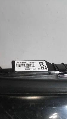 2018-2019 Toyota C-HR Right Headlight Assembly Halogen Red 639345 82K Miles - Изображение 1 из 4