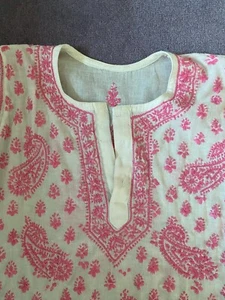 Vintage UNBRANDED Indian pink white Embroidered BEACH KAFTAN juliet dunn vibes S - Picture 1 of 6