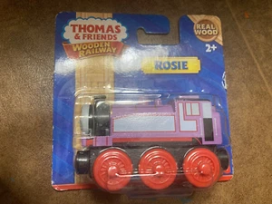 Thomas Wooden Railway Rosie Loco ¡Nuevo en paquete! - Imagen 1 de 7