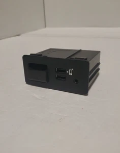 Wired CarPlay Android Auto USB Hub Adapter TK78-66-9U0C Type-C Plug - Picture 1 of 5