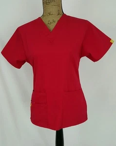 Womens Wonder Wink Scrub Top XS Extra Small Reddish Pink Mint Cond. 4 Pocket - Picture 1 of 7