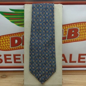 GAP "Tie" - Picture 1 of 2