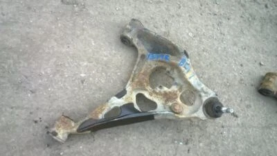 Brazo de control inferior derecho pasajero delantero para furgoneta Express 2500 03-18 433752 Foto 1 de 4