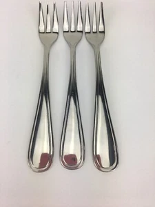 Stanley Roberts Rogers Stainless RIDGEWOOD 3 Cocktail Seafood Forks - Picture 1 of 5