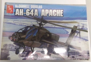 McDonnell Douglas AH-64A Apache 1:72 #8851 AMT Model Kit 011323DMT4 - Picture 1 of 3