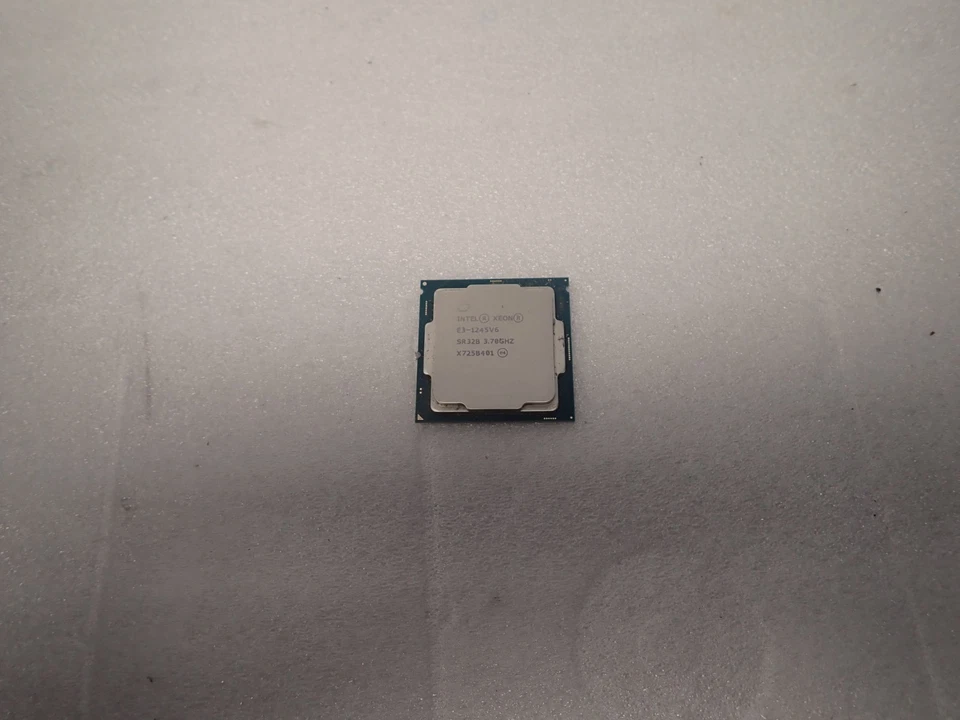 SR32B Intel Xeon E3-1245 v6 Quad-Core 3.70GHz 8MB 73W LGA1151 Processor - Image 1 of 1