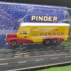 Altaya Zirkus Pinder LKW Bernard 28 Kraftwerk 1/64 Neu  - Bild 1 von 6