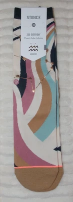 NUEVO CON ETIQUETAS STANCE Zodiac Astrology AQUARIUS Mujer M 8-10.5 Calcetines Diarios Crew Foto 1 de 4