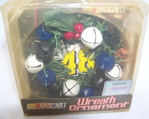 VINTAGE FOREVER COLLECTIBLES #48 JIMMIE JOHNSON WREATH ORNAMENT CHRISTMAS NIP - Picture 1 of 3