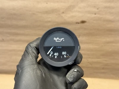 Jaguar XJ6 Series 3 1979-87 Veglia Oil Pressure Gauge 0946 333 9900 DAC2218 OEM - Image 1 of 4