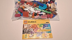 Lego Classic 10692 Building Bricks with Instruction Manual - Complete Set