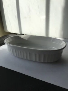 Corning Ware French White Oval Ribbed Individual Serving Dish Casserole 475mL - Picture 1 of 4