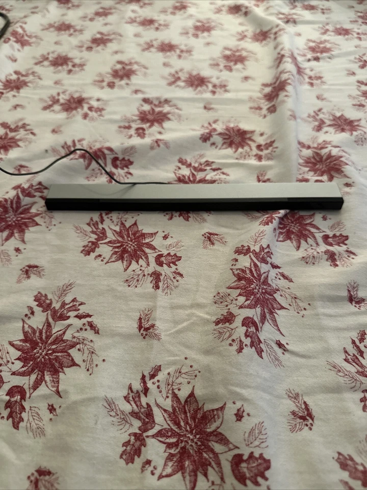 OEM Official Genuine Nintendo Wii , Wii U Sensor Bar Infrared RVL-014 - TESTED - Image 1 of 1